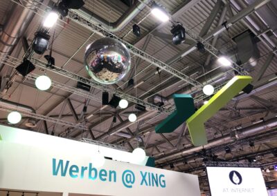 Doppelstock Messestand XING auf der DMEXCO 2019 Köln